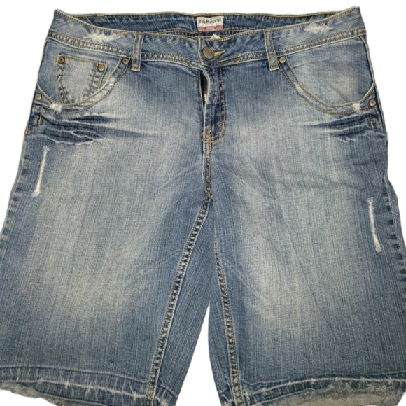 NB Bermuda Style Jean Shorts - Picture 3 of 4
